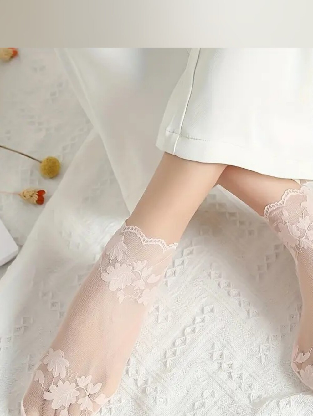 (2) RETRO LACE & TULLE TRANSPARENT SHORT SOCKS. O/S